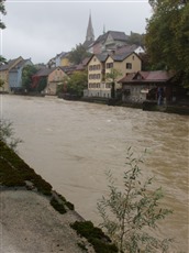Blick auf die Altstadt Baden bei Hochwasser