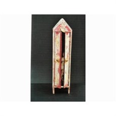 <center>Hausfrau / 1998<br />Holzobjekt / Keramikfigur<br />60x20cm</center>